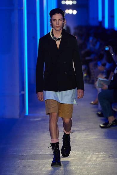 SFILATA PRADA UOMO PRIMAVERA/ESTATE 2020 6 